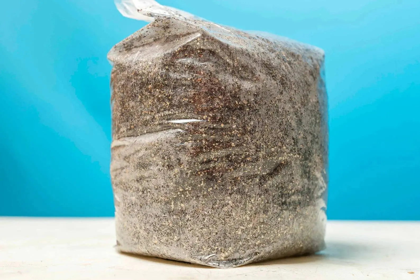MycoMix Coir and compost-Based Sterile Mushroom Bulk Substrate - 1KG - growthefunguy